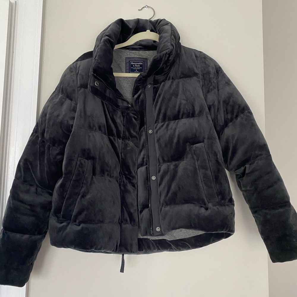 Abercrombie Charcoal Crop Fit Velveteen Puffer Coat